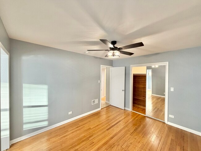 Building Photo - 5626 N Central Ave