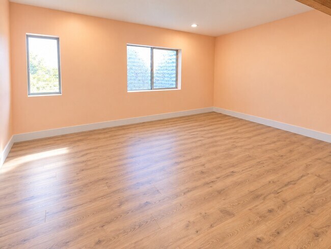 Building Photo - 4209 W Mesquite Way