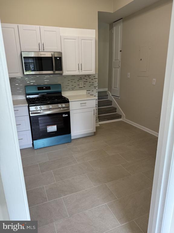 Building Photo - 18724 Walkers Choice Rd