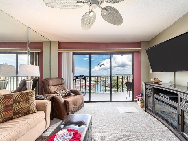 Building Photo - 51 Island Way