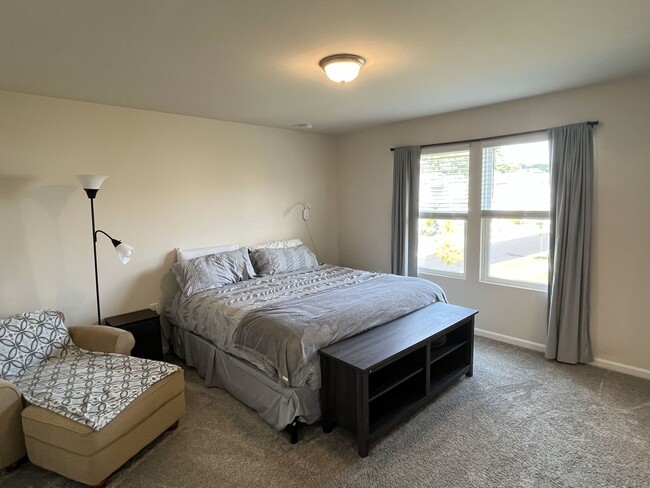 Building Photo - GREAT 3 bedroom 2.5 bath HOME IN WENDELL!