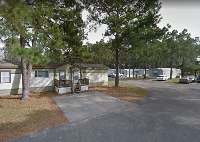 Primary Photo - Victoria Village MHP