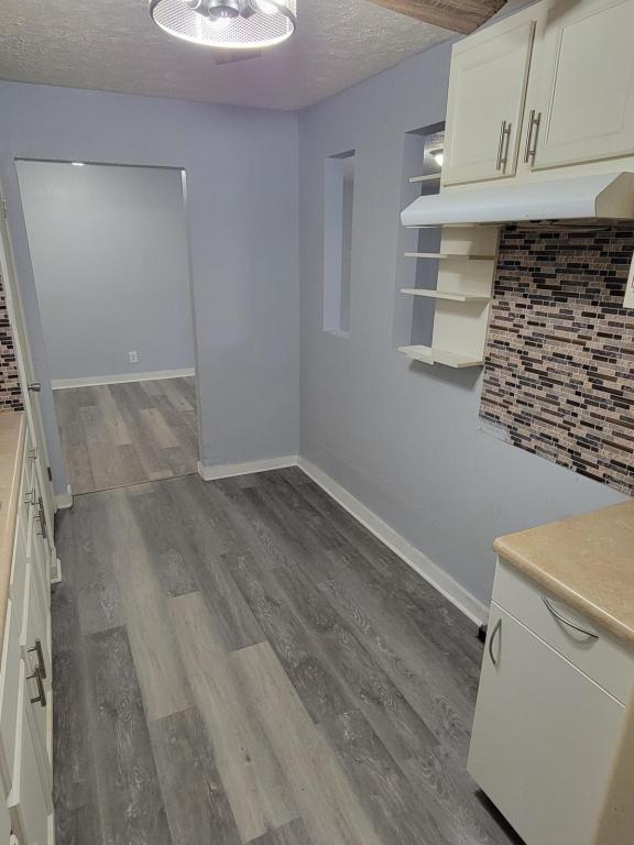 Building Photo - 2101 S Smithville Rd