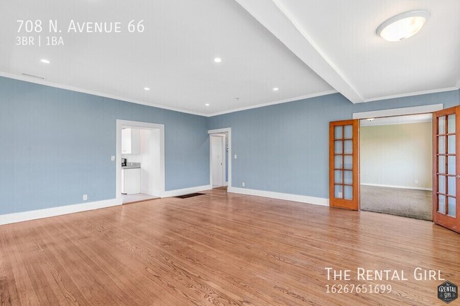 Building Photo - 708 N Avenue 66