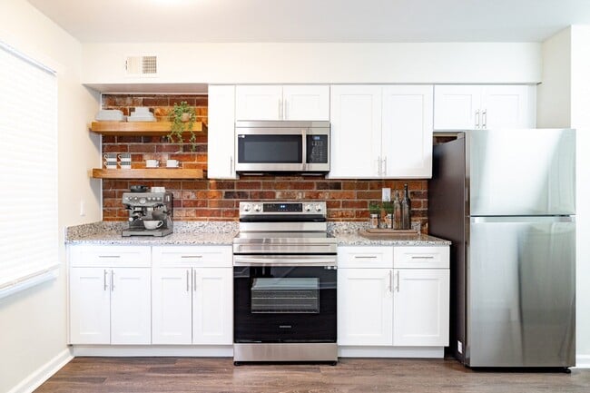 Monon Place I - Townhome Kitchen - Monon Living