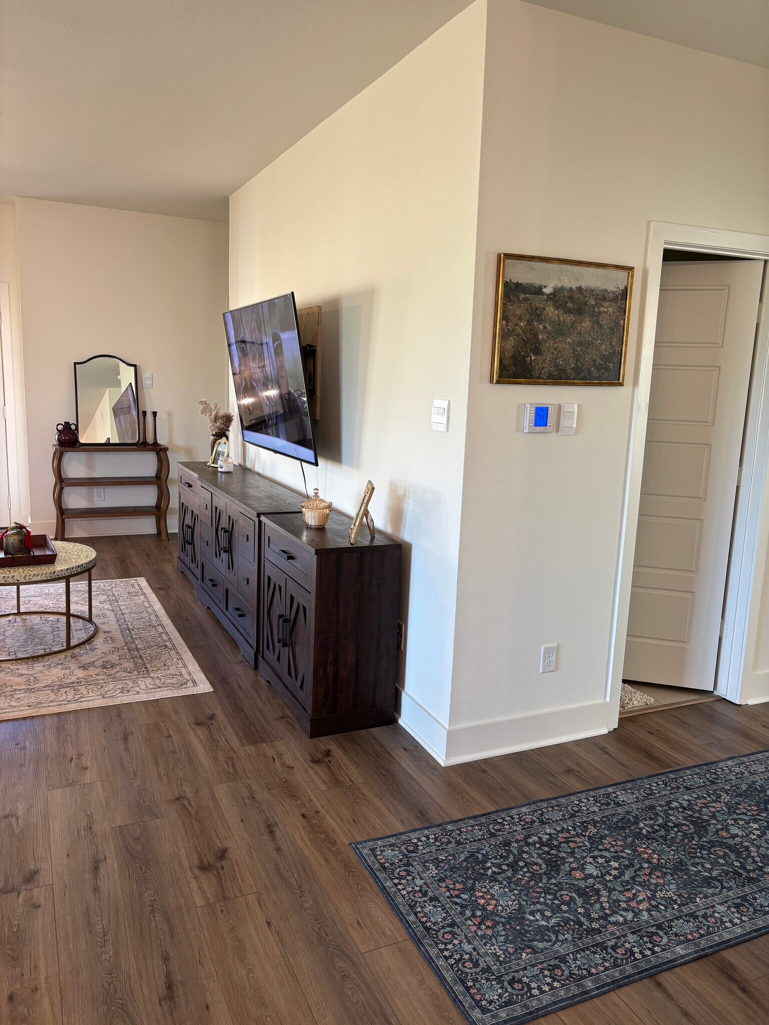 Building Photo - 1912 Eliel Ln