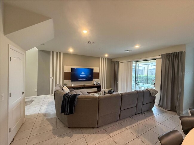 Building Photo - 5444 Misty Oak Cir