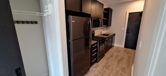 Primary Photo - 0 bedroom in Chicago IL 60657