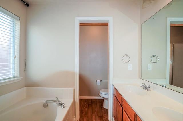 Building Photo - 9113 Wild Rose Ln