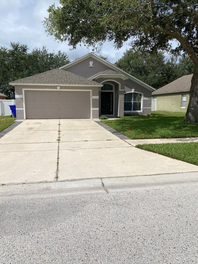 Primary Photo - Beautiful Home Located In Tavares