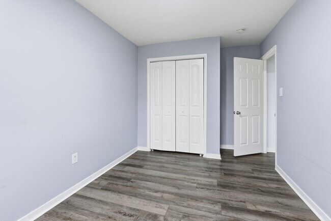 Building Photo - Lovely 3 BR/1.5 BA Townhome in Glen Burnie!