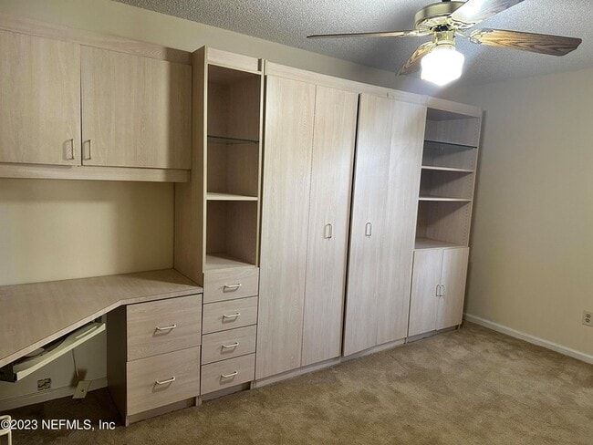 Building Photo - 4345 Gran Meadows Ln S