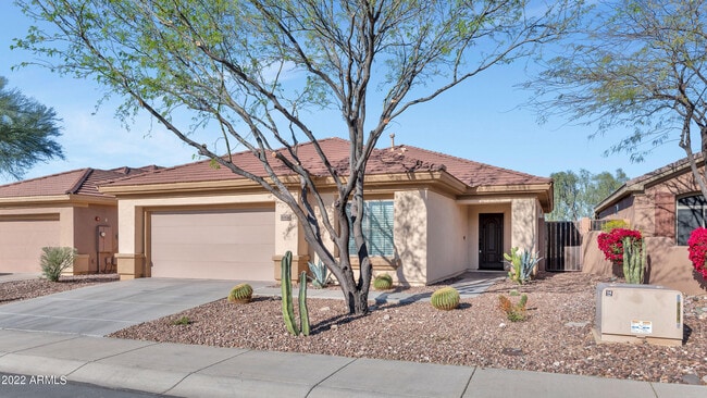 Primary Photo - 40834 N Noble Hawk Way