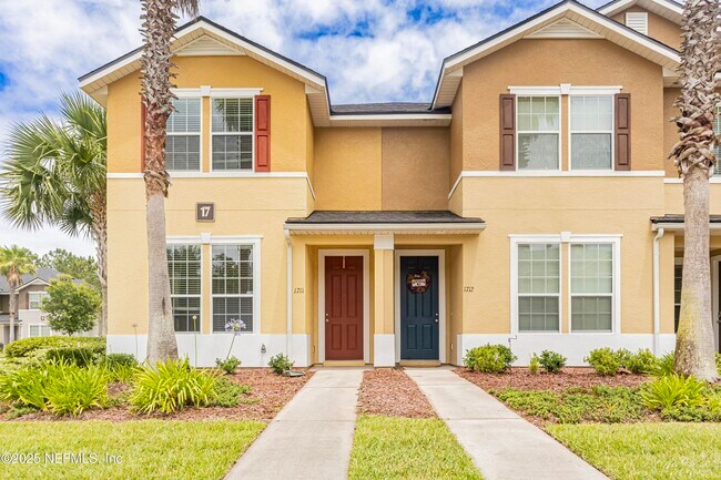 Primary Photo - 4220 Plantation Oaks Blvd