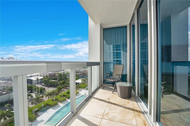 Building Photo - 6899 Collins Ave