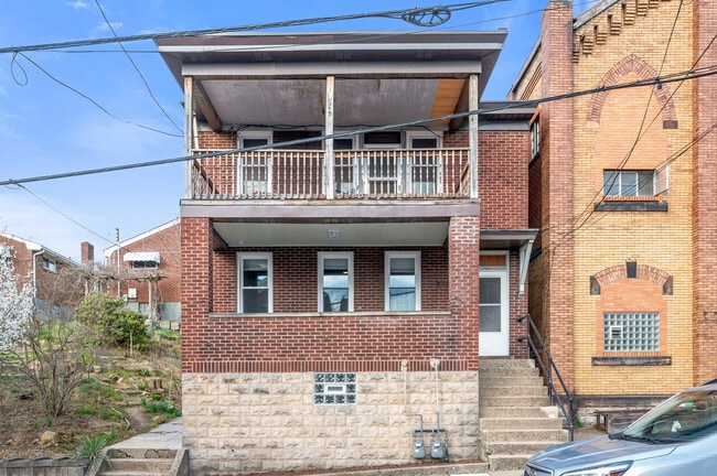 Building Photo - 227 45th St