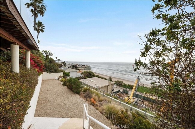 Building Photo - 31654 Broad Beach Rd