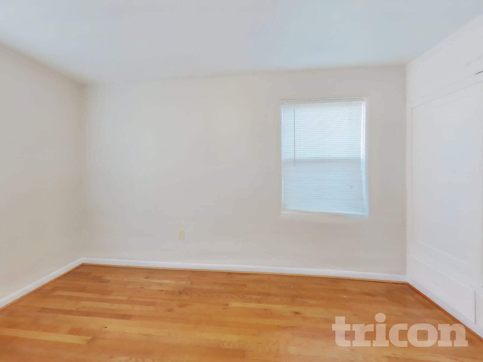 Building Photo - 342 Camellia Way