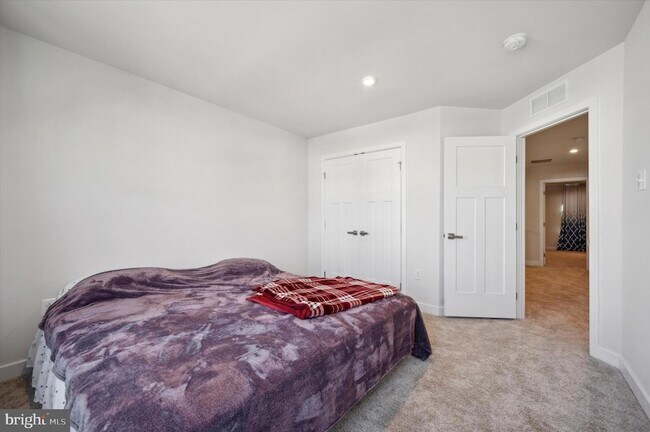 Building Photo - 8036 Milltown Cir