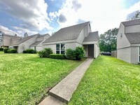 Building Photo - Almost Ready! Beautiful 3 Bedroom 2 Bath T...