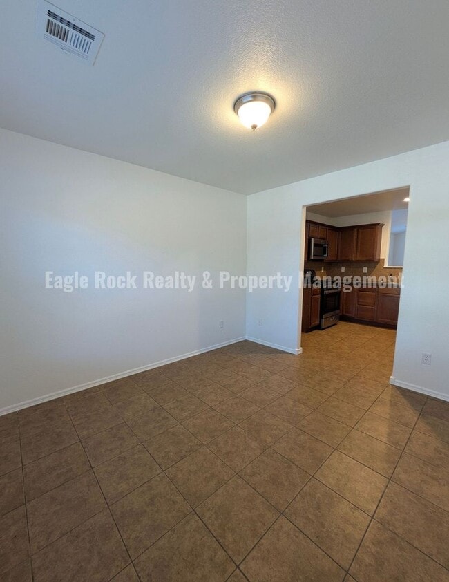 Building Photo - Bixby Home for Rent (3beds/2baths)