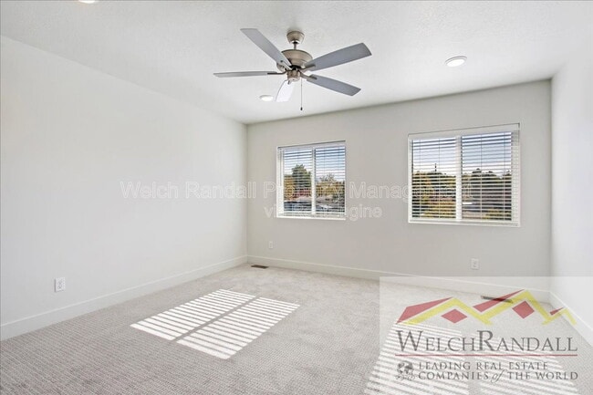 Building Photo - 245 W 600 N