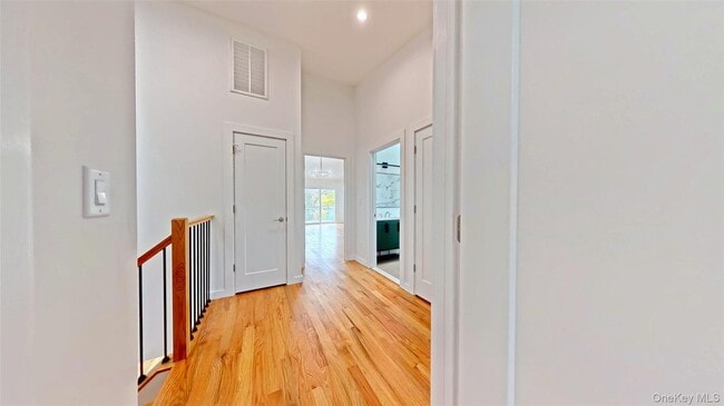 Building Photo - 262 Tamerisk Ln