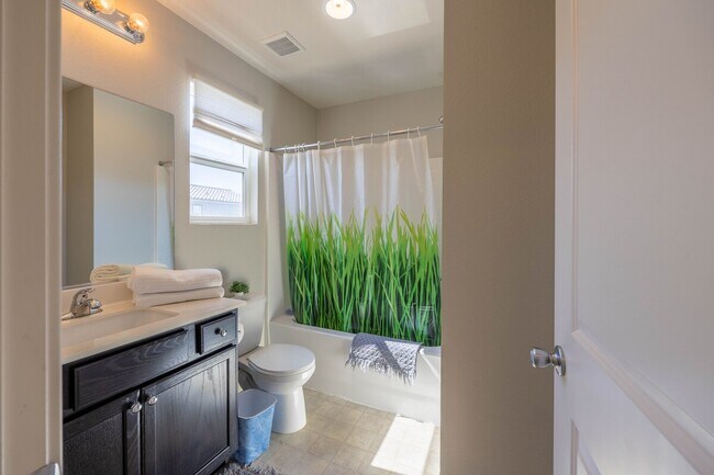 Building Photo - 3638 Via El Monte Ave