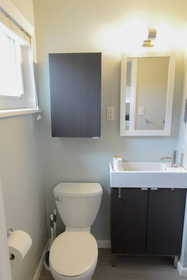 Upstairs bedroom #1 shower - 932 S Holly St