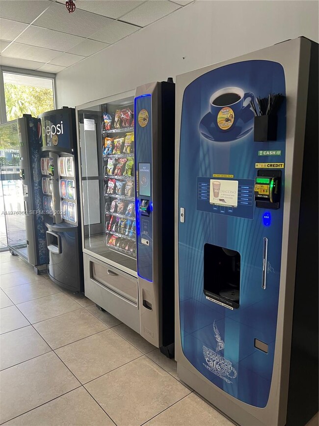 Building Photo - 850 N Miami Ave