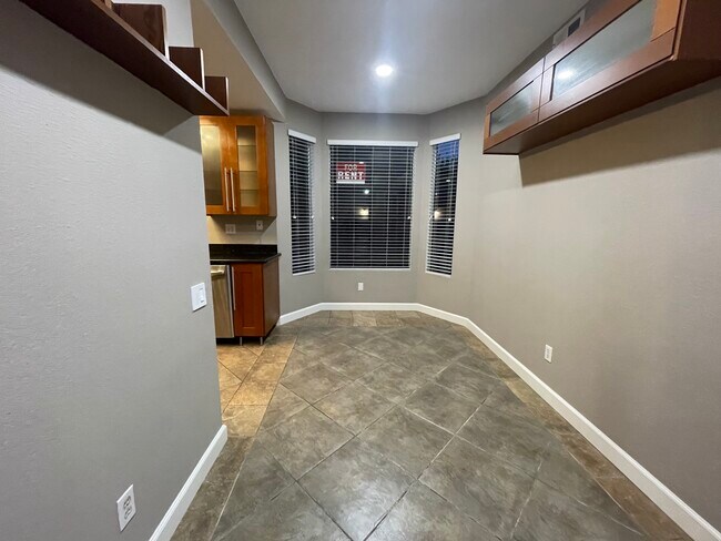 dining area - 4039 Carmel View Rd