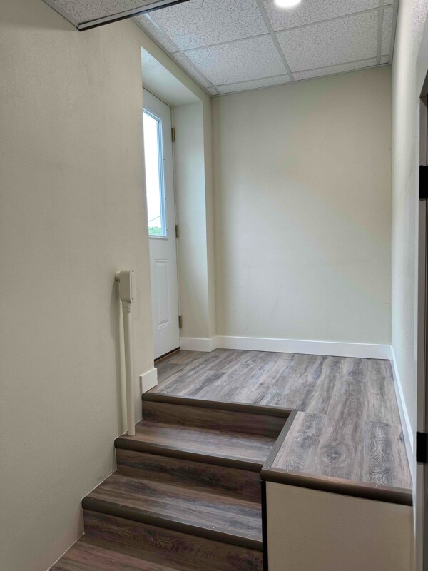 Building Photo - 814 1/2 9th St