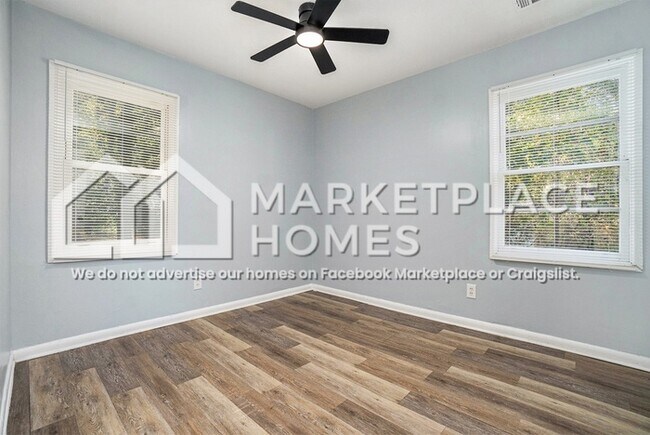 Building Photo - 2842 Mango Cir NW