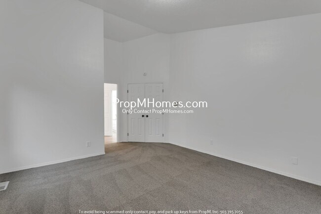 Building Photo - 2570 Oregon City Blvd