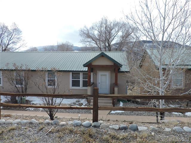 Building Photo - 10216 Rodeo Park Dr