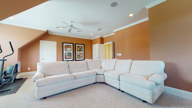 Building Photo - Estate Home in Fantastic North Raleigh Loc...