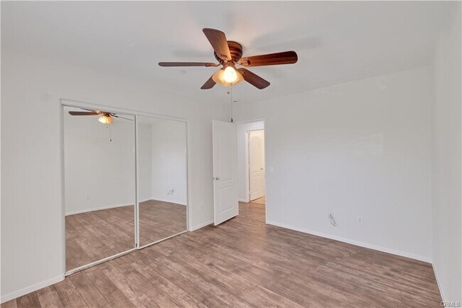 Building Photo - 15723 Parkhouse Dr