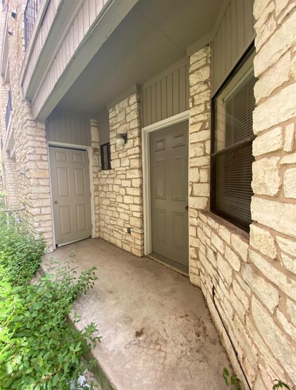 Building Photo - 2604 Salado St