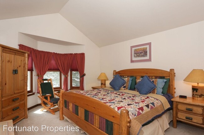 Building Photo - 3 br, 3 bath House - 304 S French St Unit F