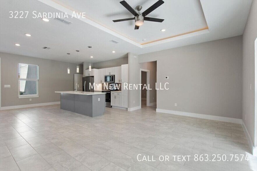 Building Photo - 3227 Sardinia Ave