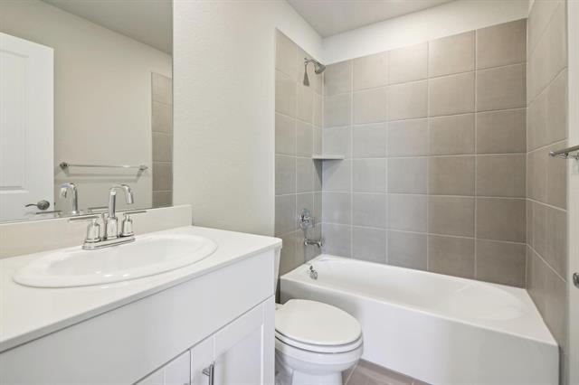 Building Photo - 3404 Eagle Mount Dr