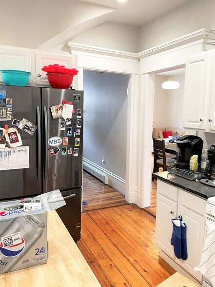 Building Photo - 2 Worcester St