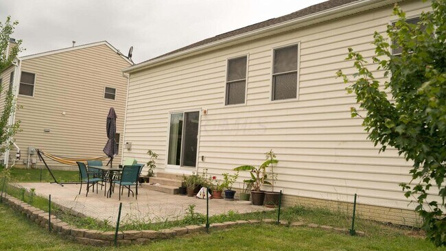 Building Photo - 1664 Boxwood Dr