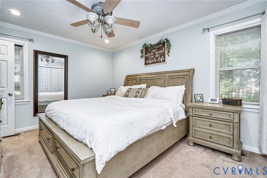 Building Photo - 3434 Castlebury Dr