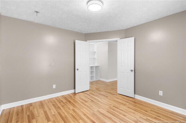 Building Photo - 3412 Cedar Hill Dr