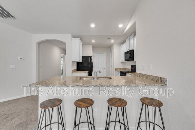 Building Photo - 79 Kinsale Ct