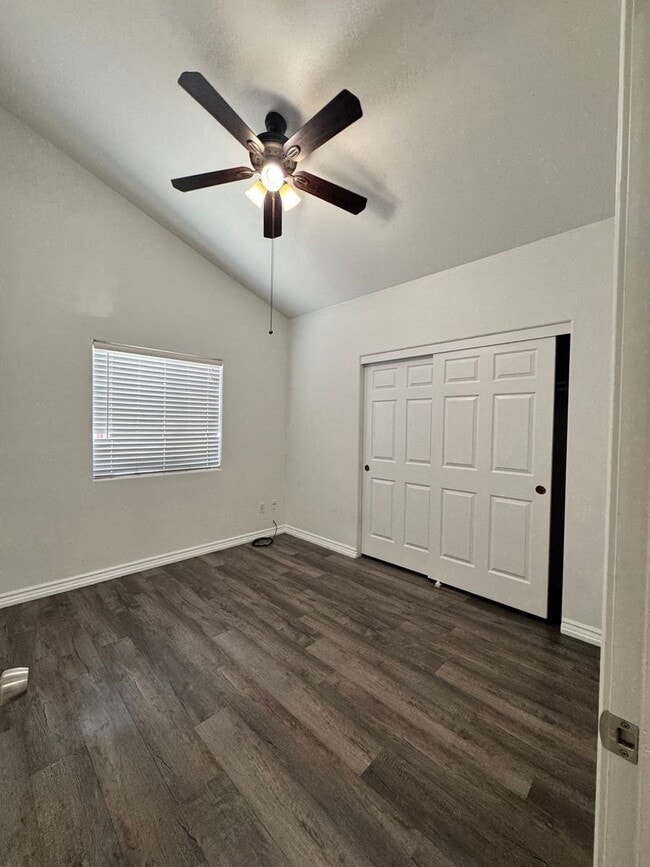 Building Photo - 5607 Plute Pass St