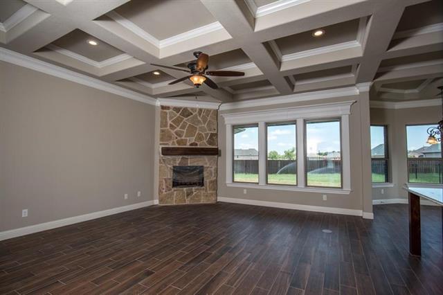 Building Photo - 301 Oar Wood Dr