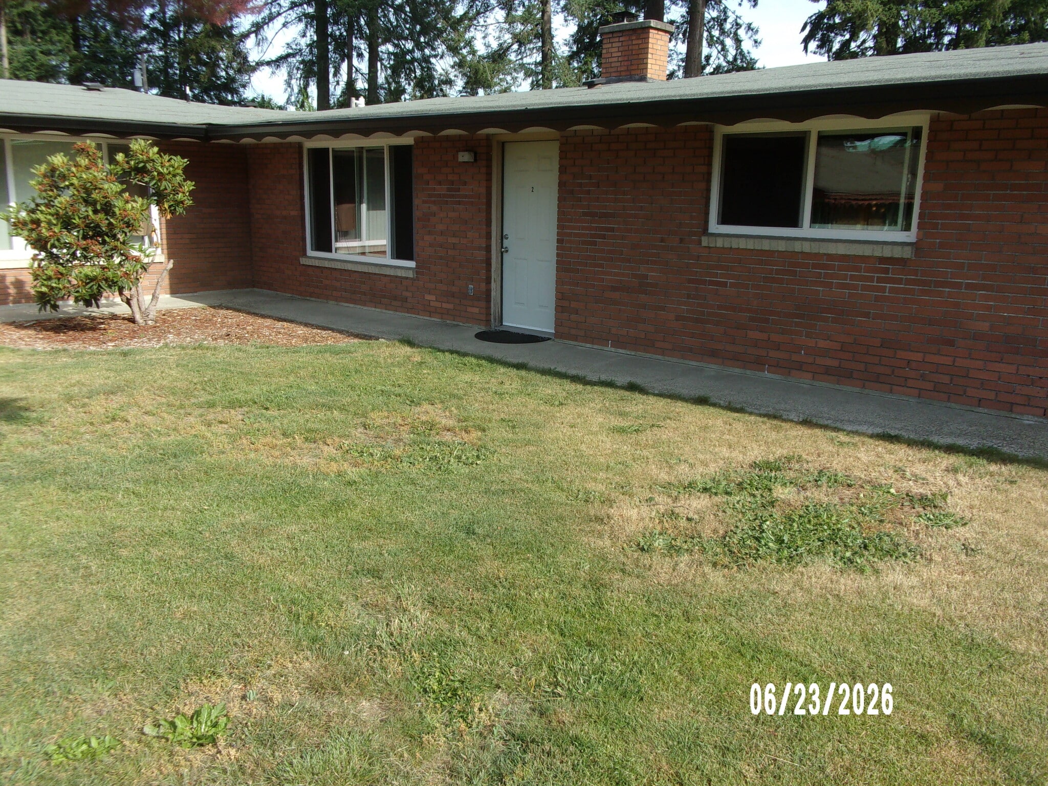 Building Photo - 1042 Neil St NE