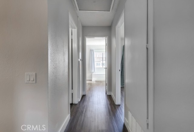 Building Photo - 7030 Seawind Dr